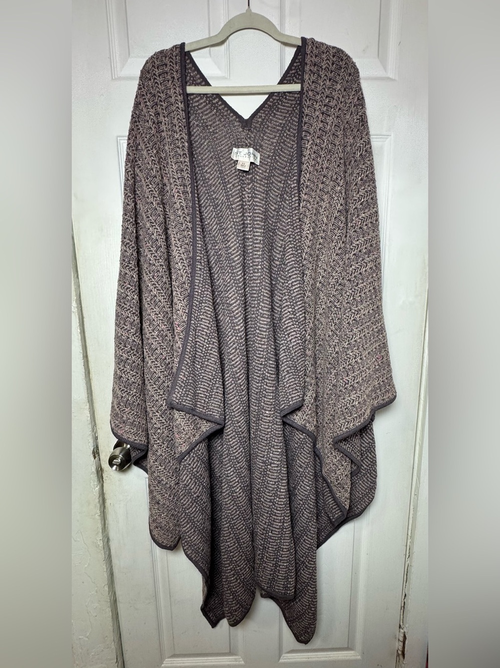 St. John Collection Open Front Purple Textured Knit Cape One Size Shawl Wrap